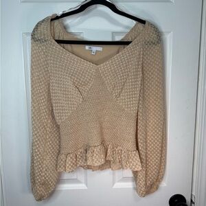 DR2‎ Tan Ruffled/Puff Long Sleeve Blouse